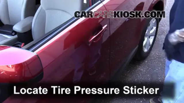 2014 Subaru Forester 2.5i Premium 2.5L 4 Cyl. Wagon (4 Door) Pneus et roues Vérifier la pression des pneus